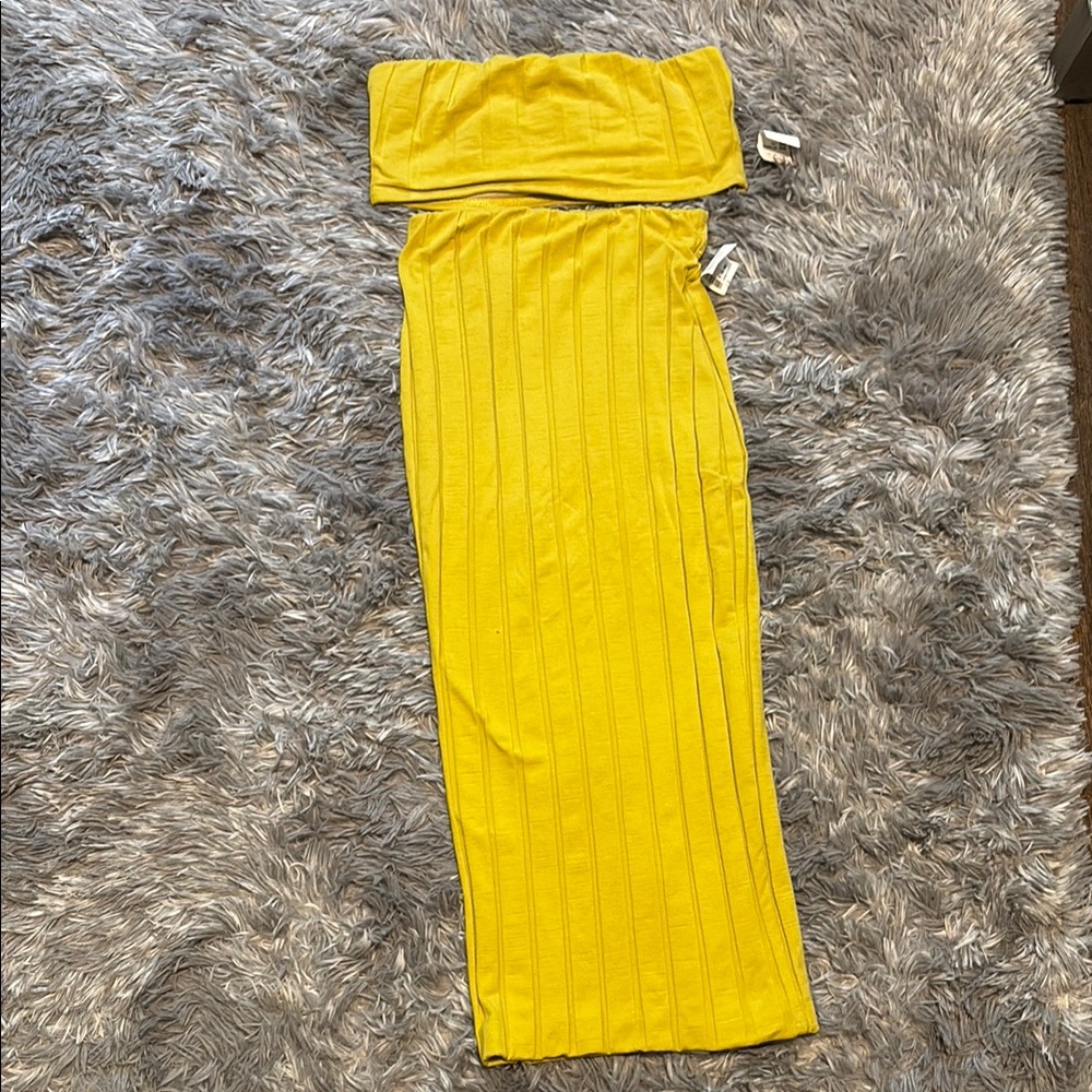 Strapless tube top  with Midi Skirt